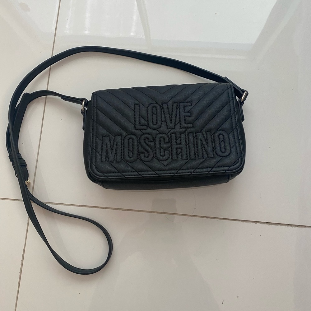 Love moschino women crossbody black bag medium